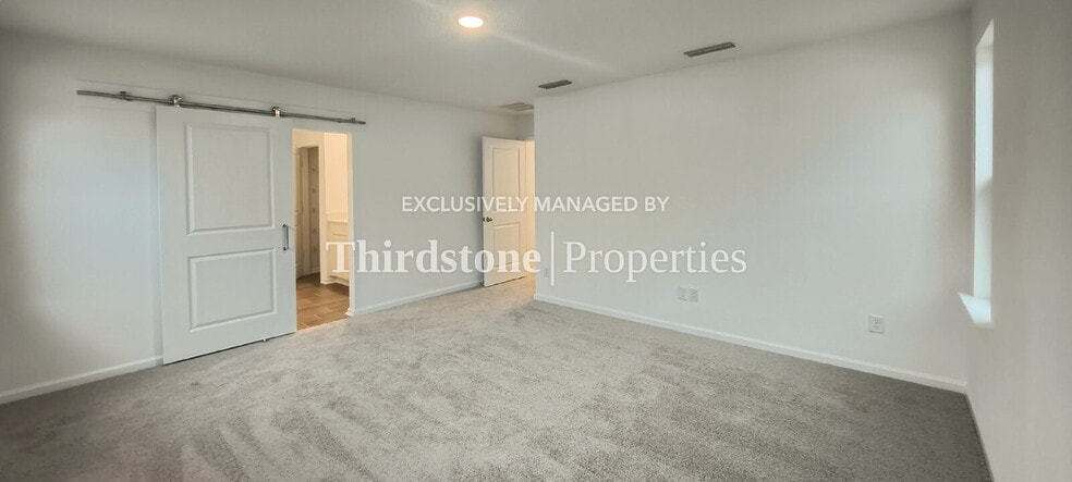 Building Photo - 8225 Cedar Run Ln