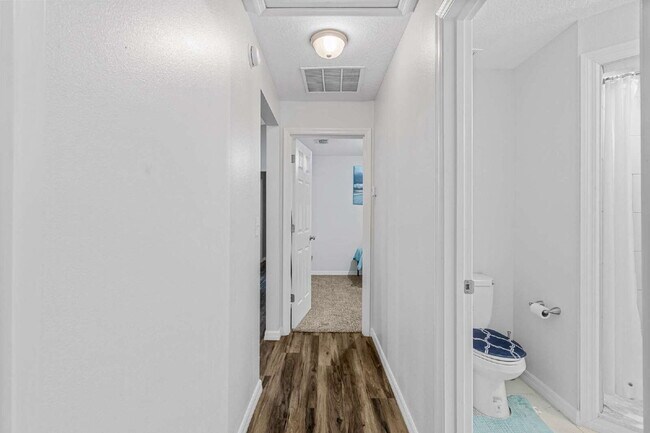 Building Photo - Charming 3BR 2BA near downtown Ocala!