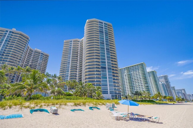 Primary Photo - 3200 N Ocean Blvd