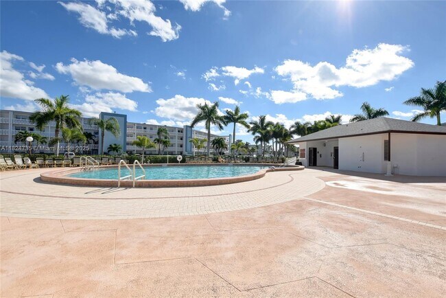 Building Photo - 228 Preston Way