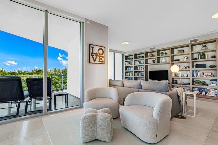 Building Photo - 701 N Fort Lauderdale Beach Blvd