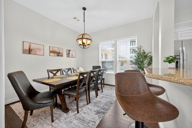 Building Photo - 1505 Wentworth St