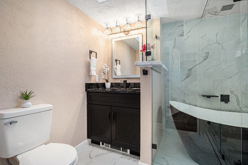 Building Photo - 718 E Cache La Poudre St