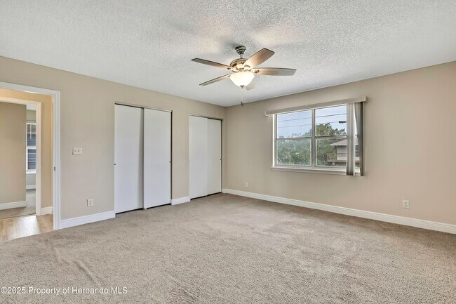 Building Photo - 3276 Rose Arbor Dr