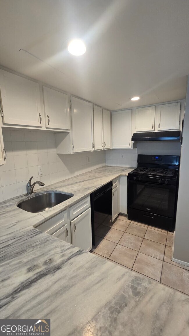 Building Photo - 475 Granite Ridge Pl