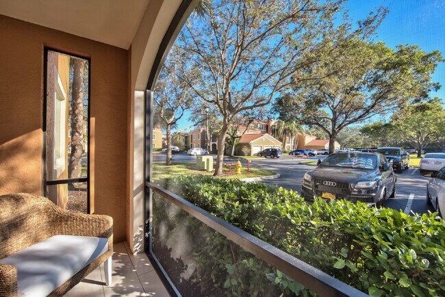 Building Photo - Furnished condo at Reserve of Naples