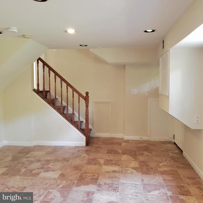 Building Photo - 2310 Veirs Mill Rd