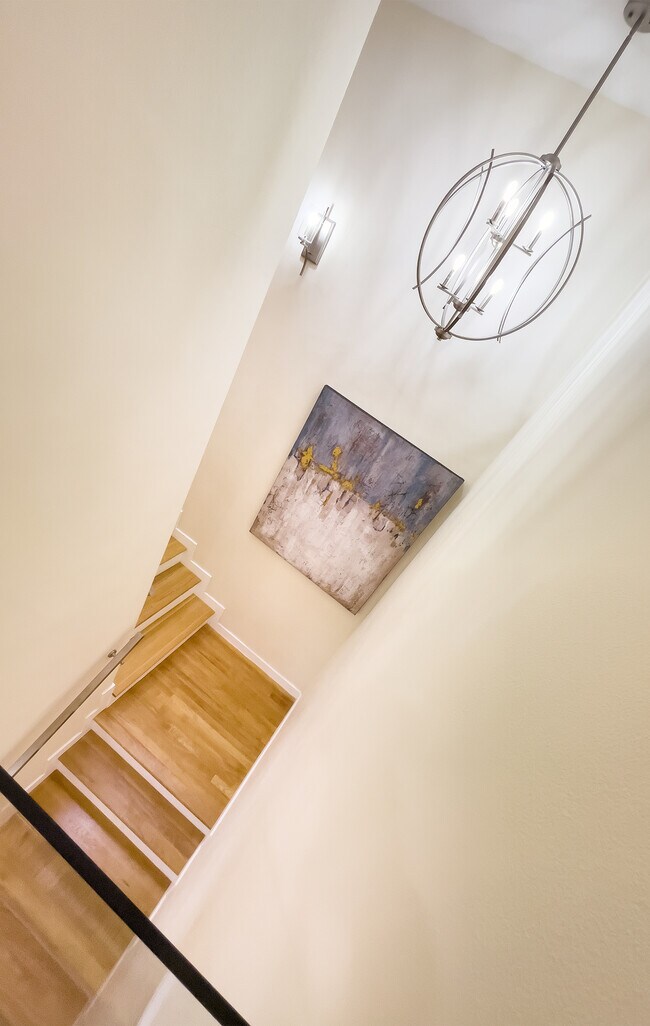 Building Photo - 422 Smithwood Dr