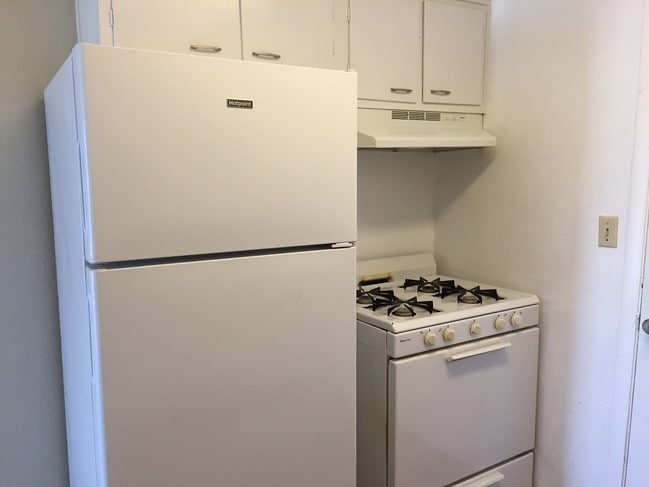 Building Photo - 756 Mimosa Blvd