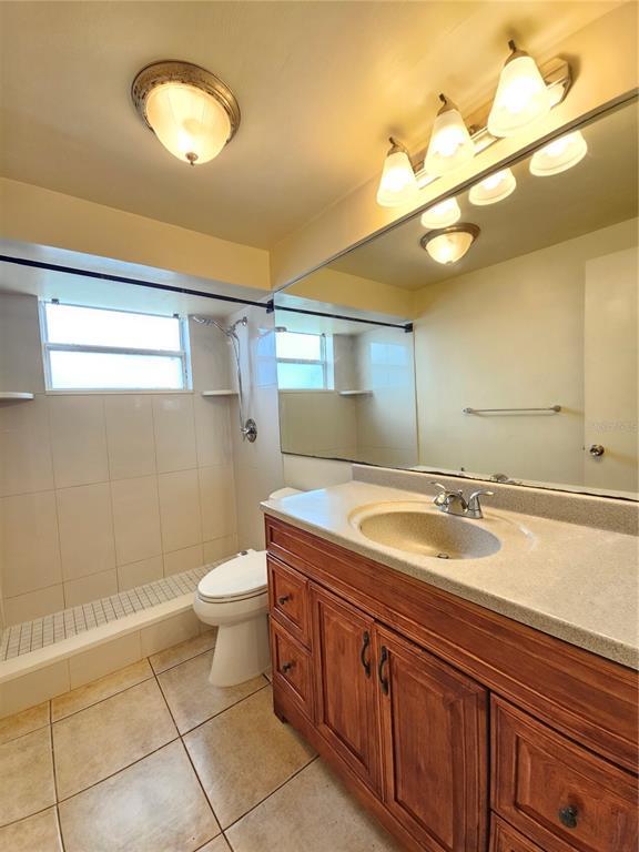 Building Photo - 4332 Newbury Dr