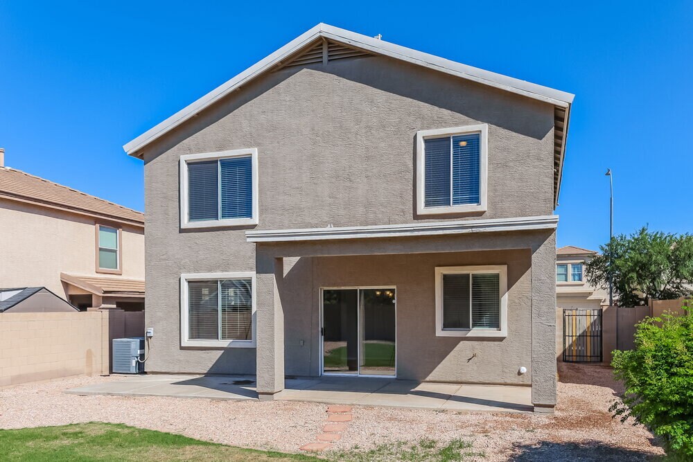 Building Photo - 12179 W Yuma St