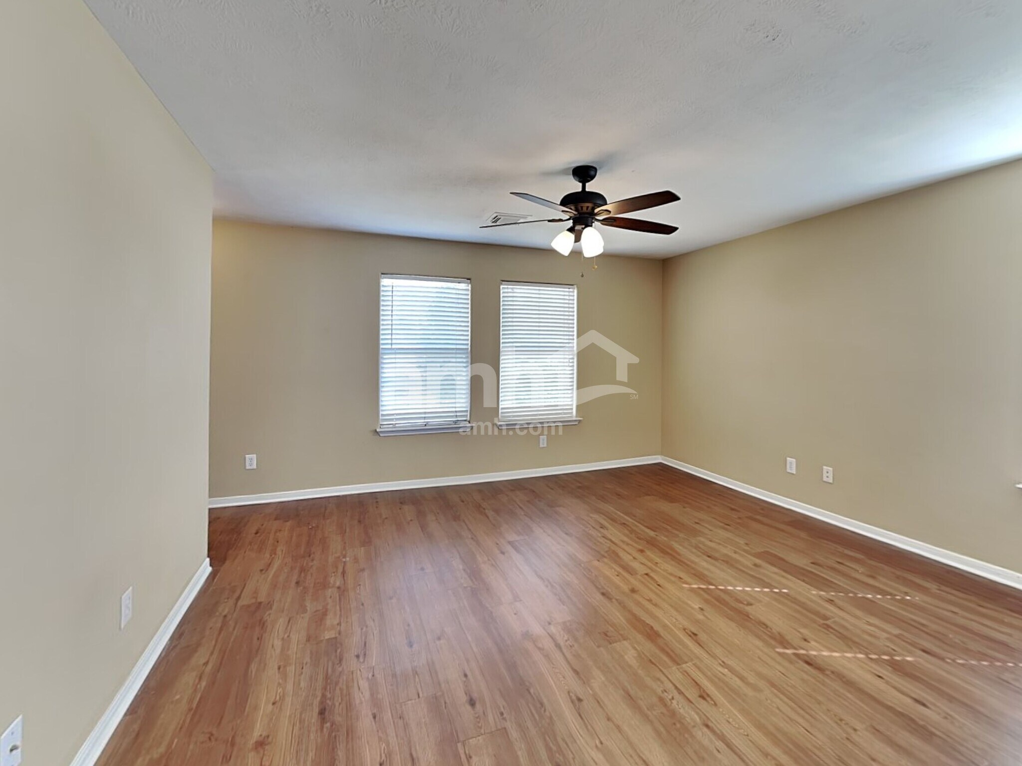 Building Photo - 8002 Ginger Park Dr