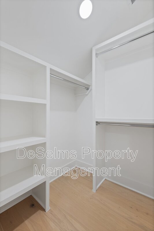 Building Photo - 337 Sophia Rain Dr