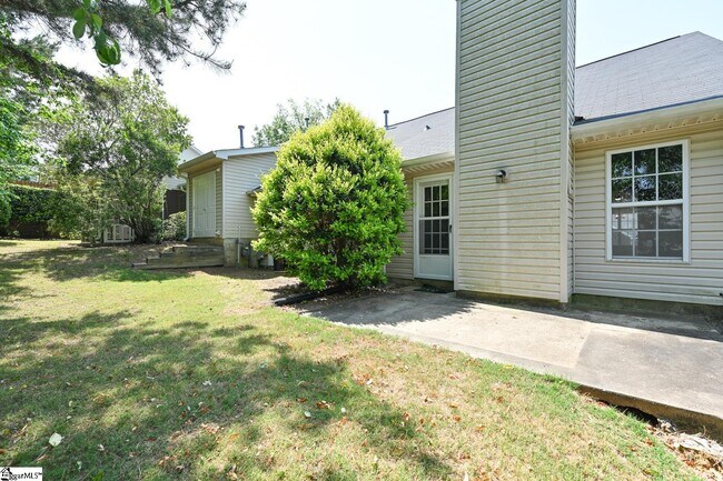 Building Photo - 134 Brookhill Pl