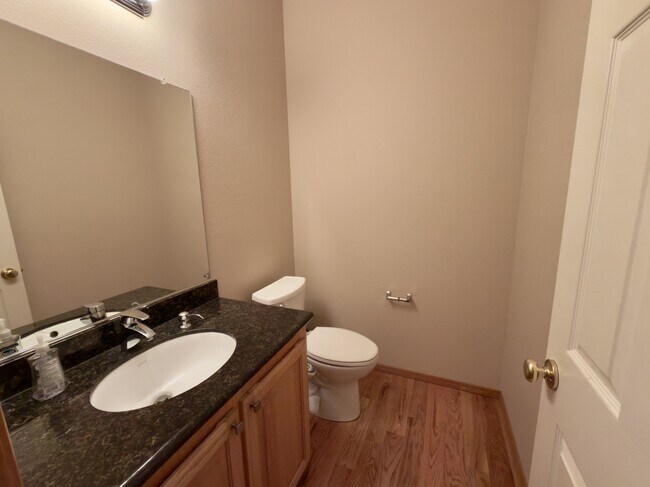 Building Photo - 5124 NW Crady Ln