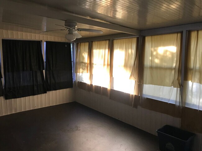 Building Photo - **AVAILABLE NOW**Total Electric 3 Bedroom / 1 Bathroom Home for Rent in East Columbus, GA***