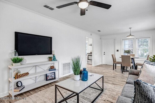 Building Photo - 5308 US-17