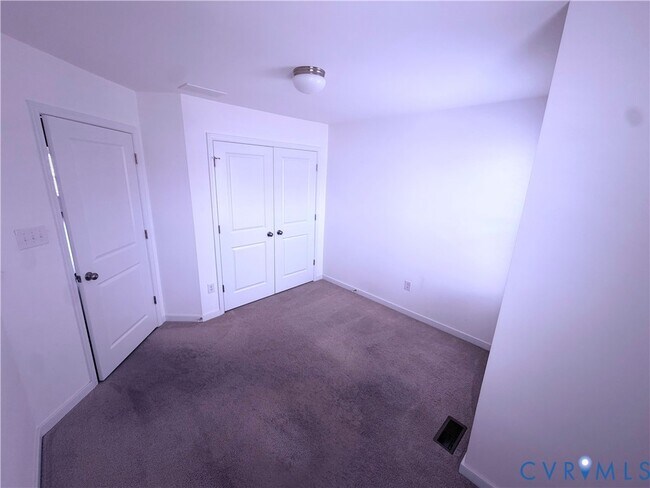 Building Photo - 11443 Hayloft Ln