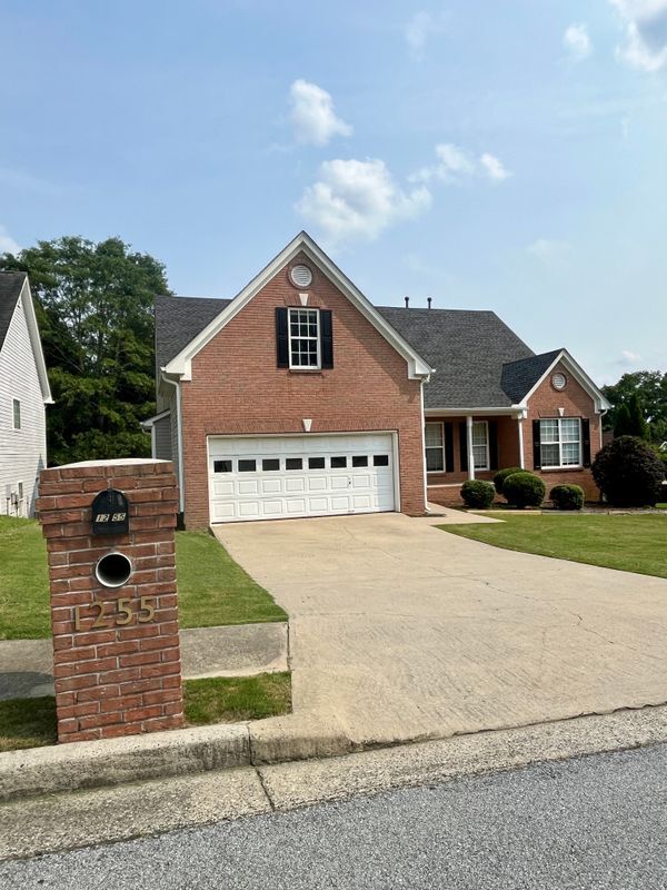 Primary Photo - 1255 Martins Chapel Ln SE