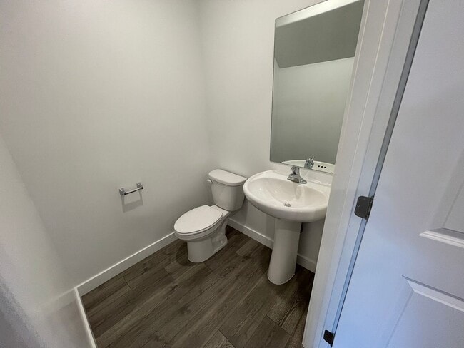 Building Photo - Brand New 3-Bed/2.5 Bath Town Home
