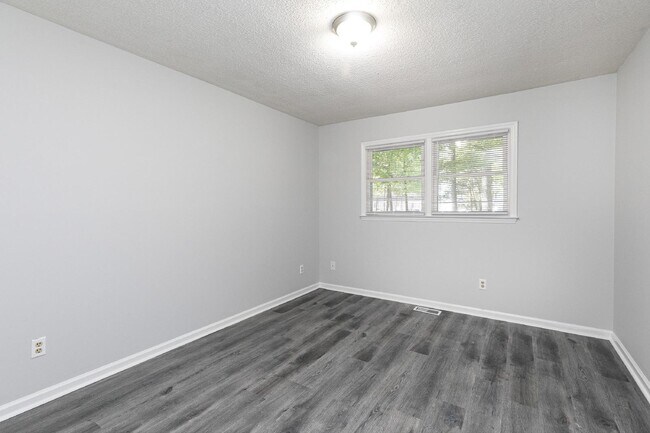 Building Photo - 121 Noel Ann Ct