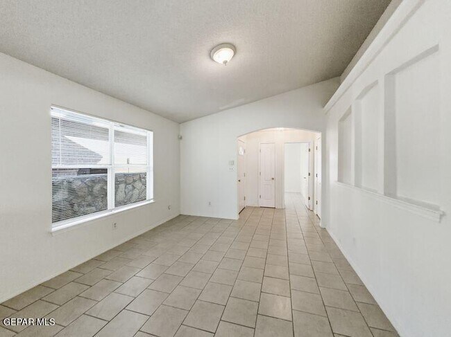 Building Photo - 11621 Gypsum Hills Cir