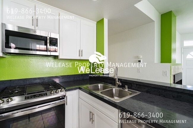 Building Photo - 11555 Caminito La Bar