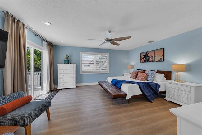 Building Photo - 4601 Bougainvilla Dr