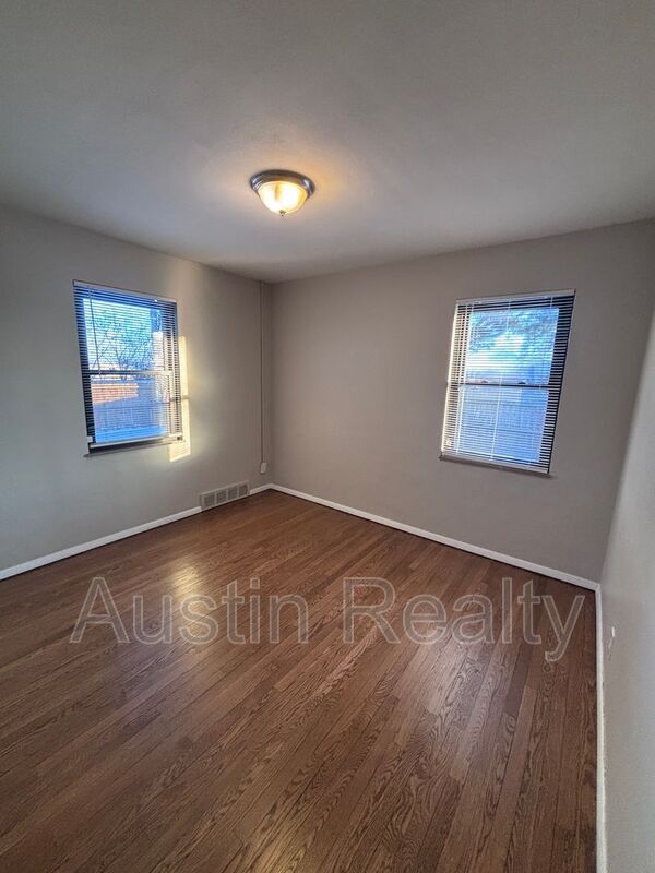 Building Photo - 1158 Brightling Dr