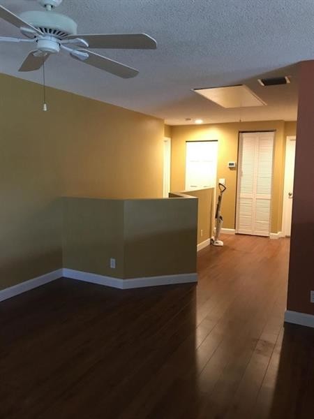 Building Photo - 5152 Heron Pl