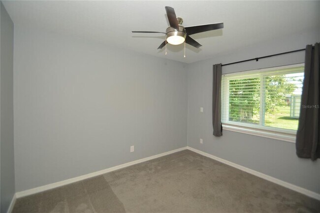 Building Photo - 14 Bolling Ln