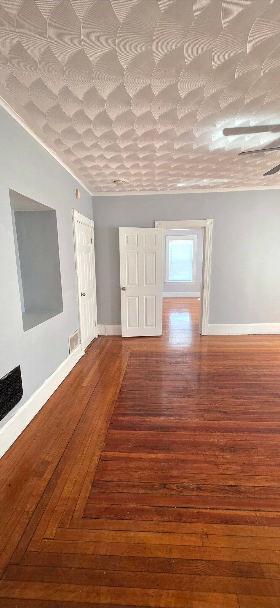 Building Photo - 194 Howard St