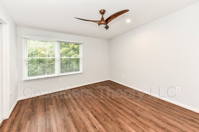 Building Photo - 6857 Washington Blvd