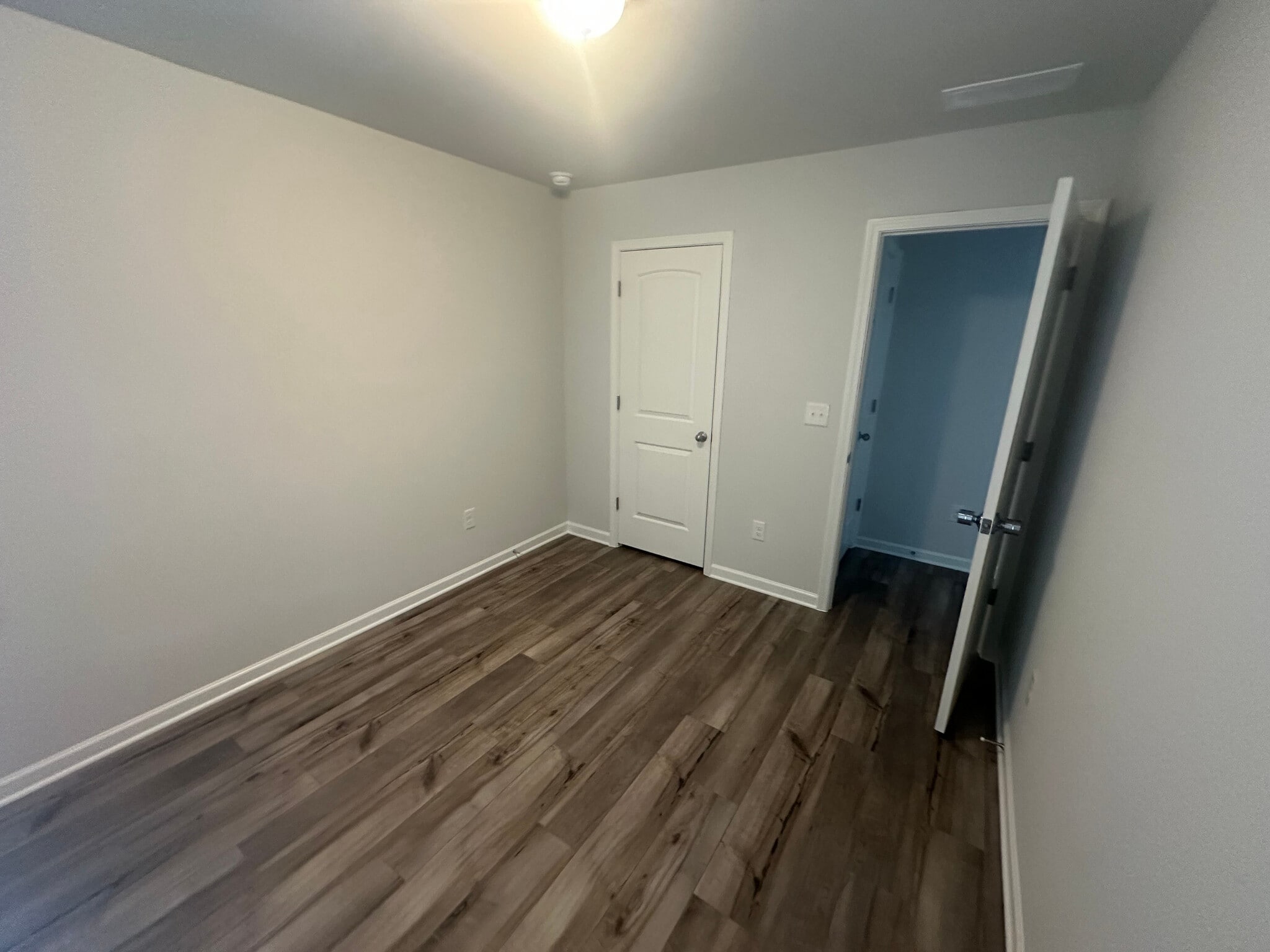 Building Photo - Room in Townhome on Bateman Drive SE