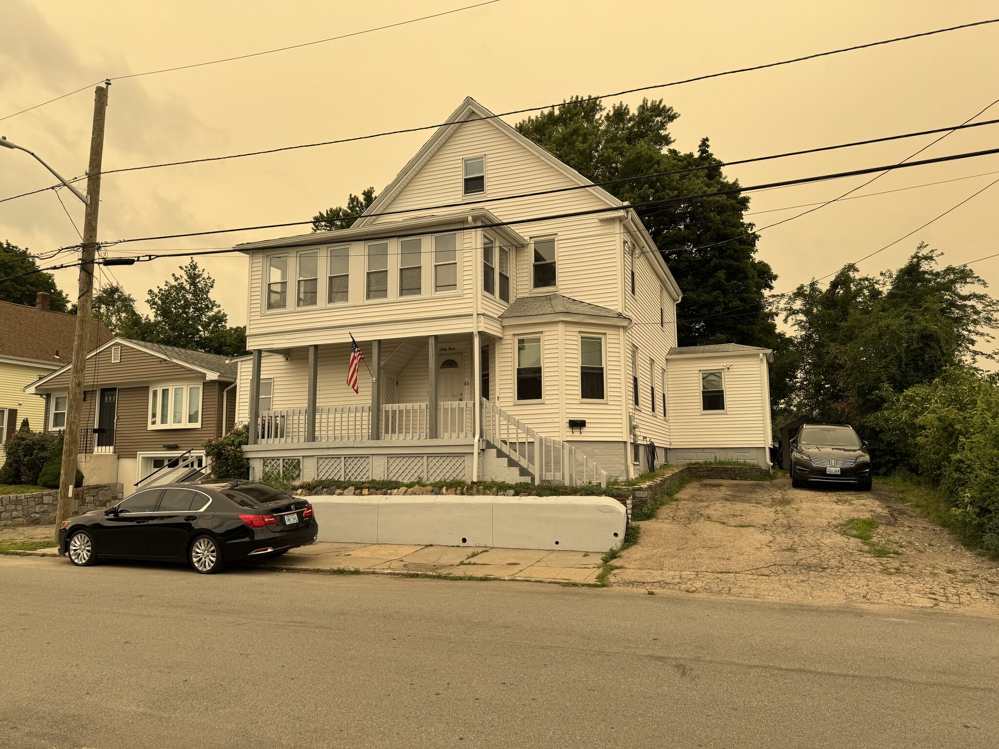 Building Photo - 65 Appleton St