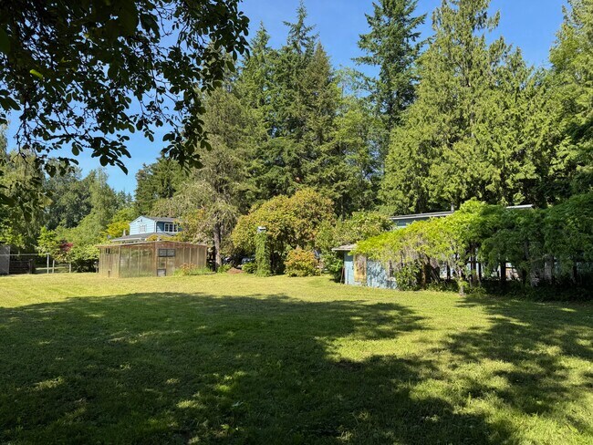 Building Photo - 10103 SW 156th St