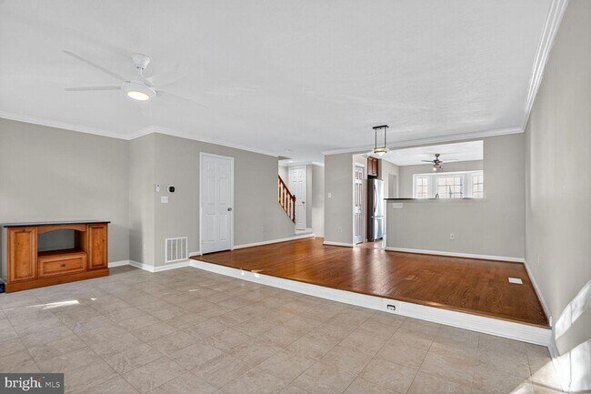 Building Photo - 6836 Kerrywood Cir