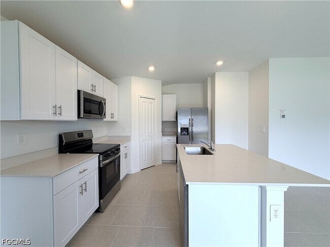 Building Photo - 17216 Cantu Ct