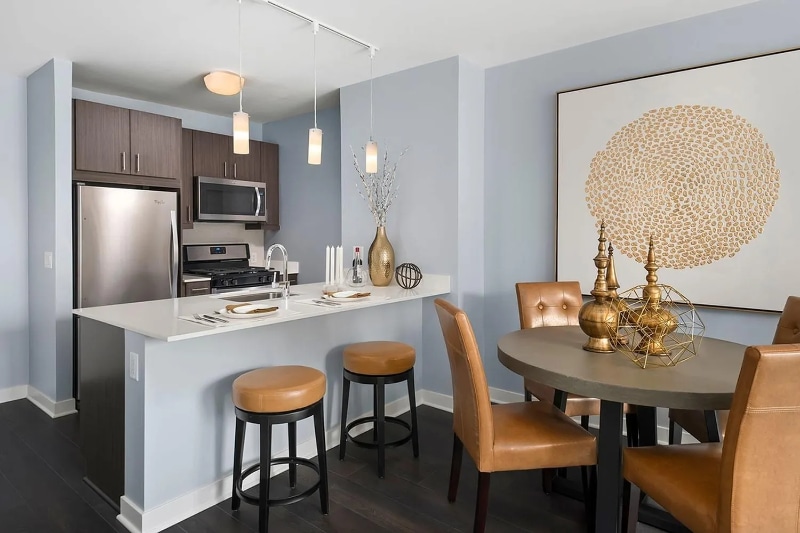 Building Photo - 41 W Randolph St