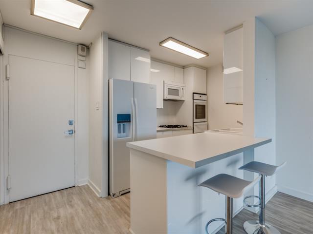 Building Photo - 3883 Turtle Creek Blvd