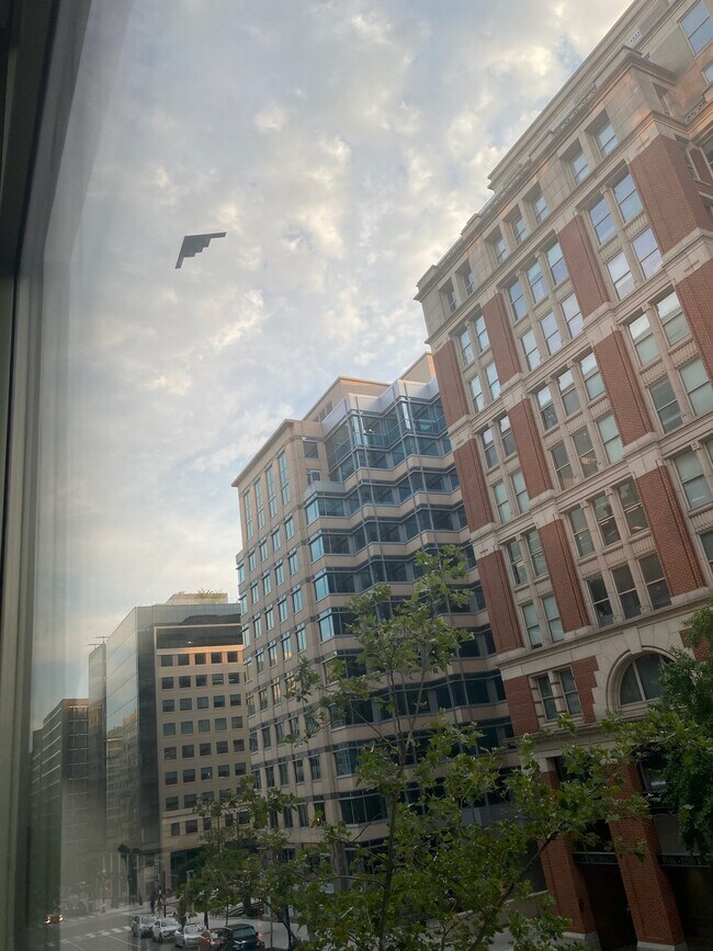 Building Photo - 1150 K St NW
