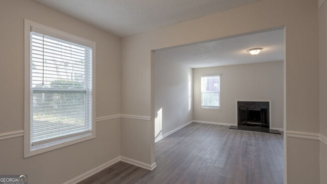 Building Photo - 6218 Creekford Ln