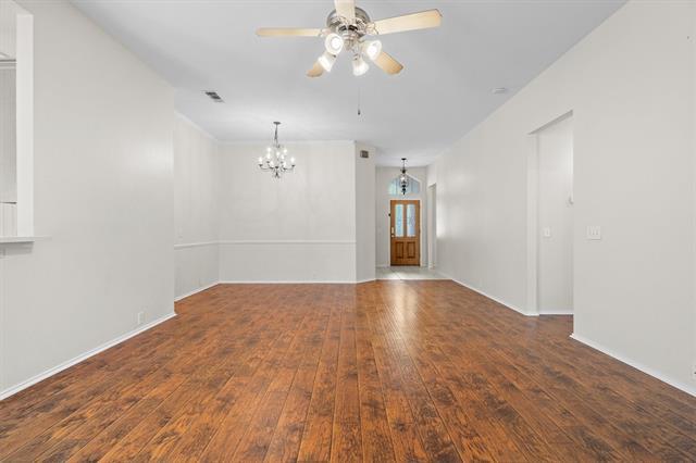 Building Photo - 6604 Hayling Way