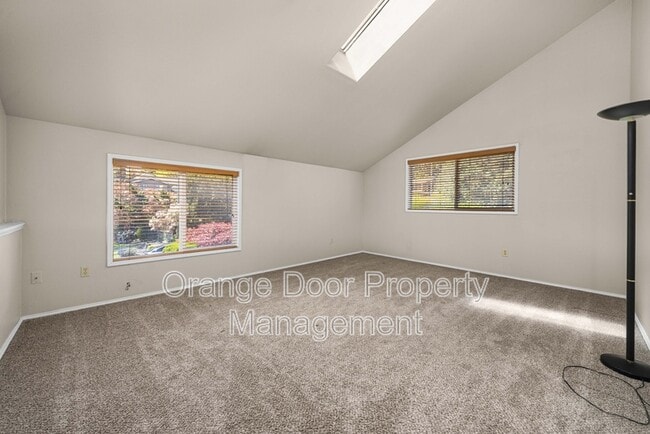 Building Photo - 3602 Nassau Ave NE