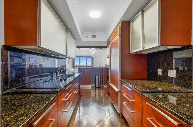 Building Photo - 1800 S Ocean Dr