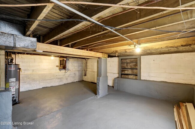 Building Photo - 1721 Wilson Ave