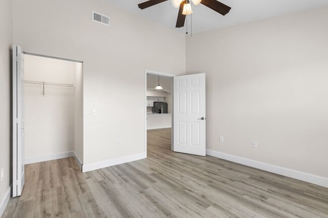 Building Photo - 7960 Preserve Cir