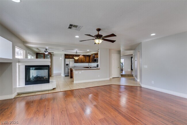 Building Photo - 1683 Tassel Fern Ave
