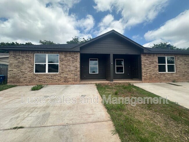 Building Photo - 8787 St George Way