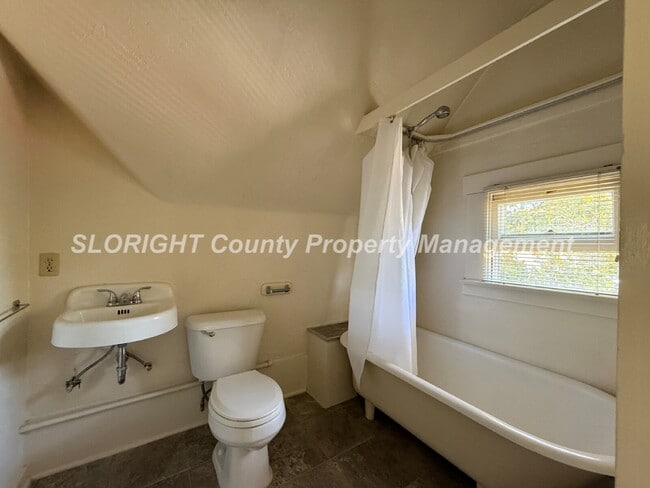 Building Photo - AVAILABLE JULY - Downtown SLO Studio Apartment